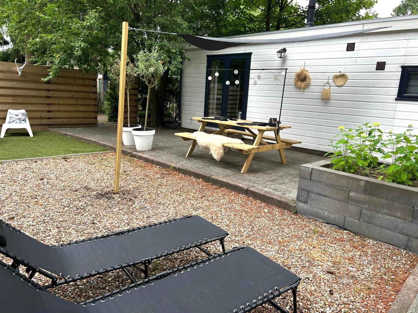 Boutique Chalet Veluwe Putten Exterior foto
